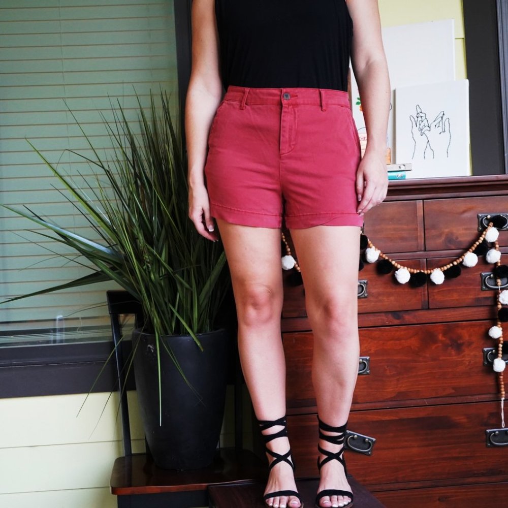 High-Waisted Burnt Red Khaki Shorts